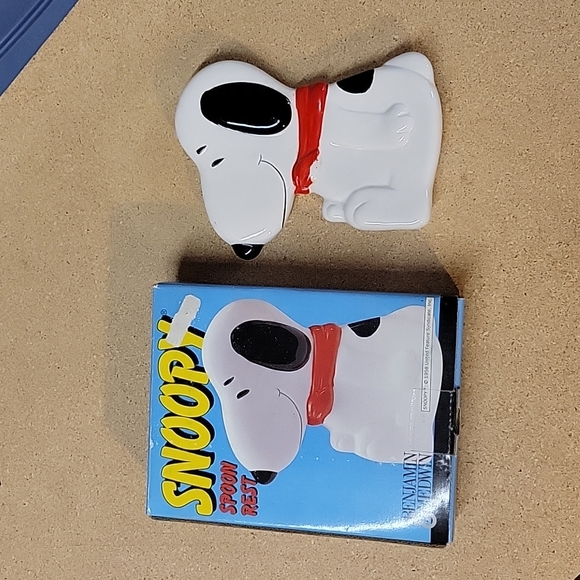 Snoopy Spoon Rest - Picture 3 of 5